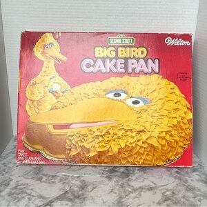 Vintage Wilton Sesame Street Character Cake Pan